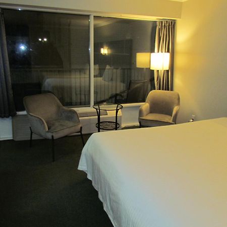 Rodeway Inn King William Хънтсвил Екстериор снимка
